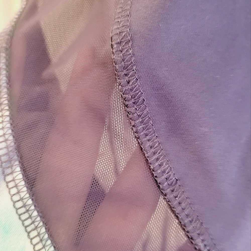 Fabletics Medium Mesh Cut Out leggings